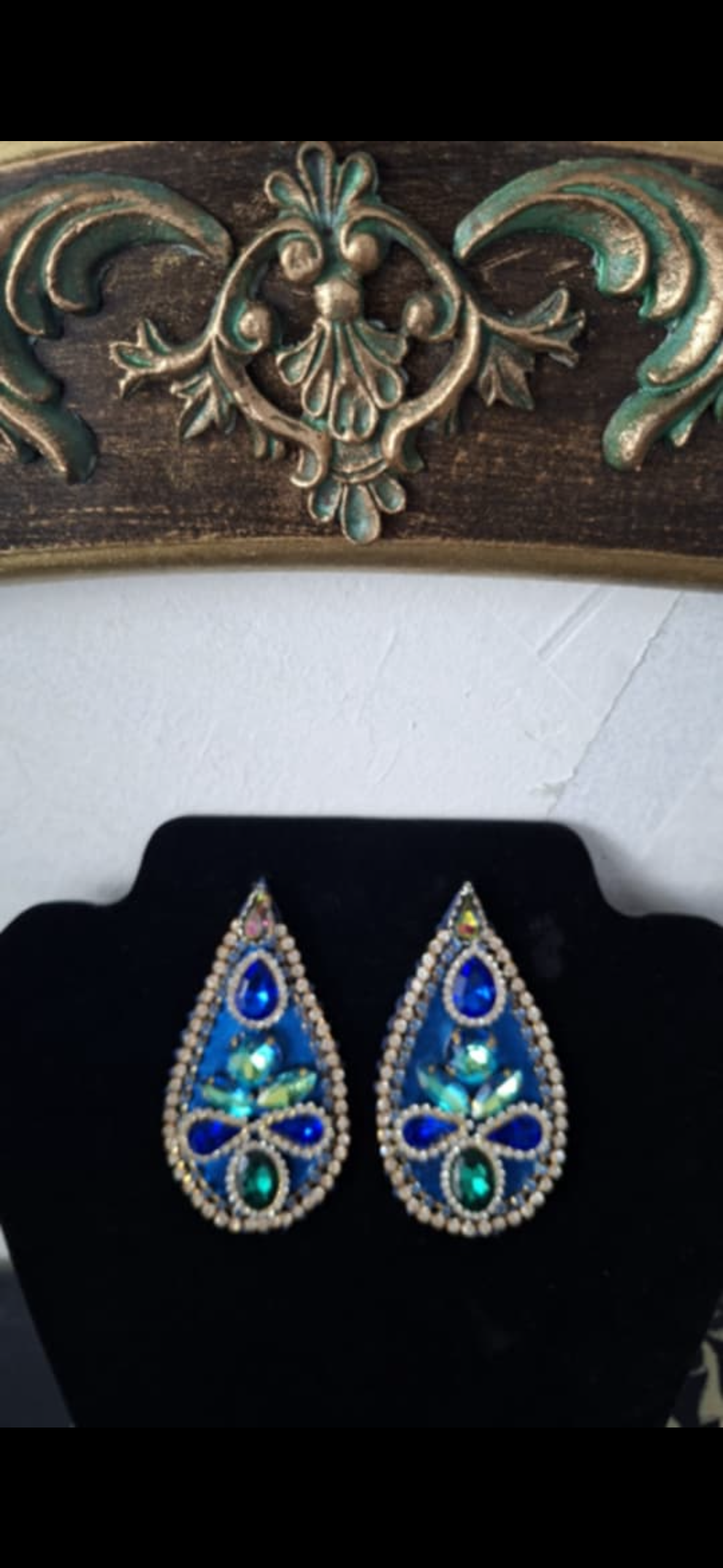 Vaneli arg earrings